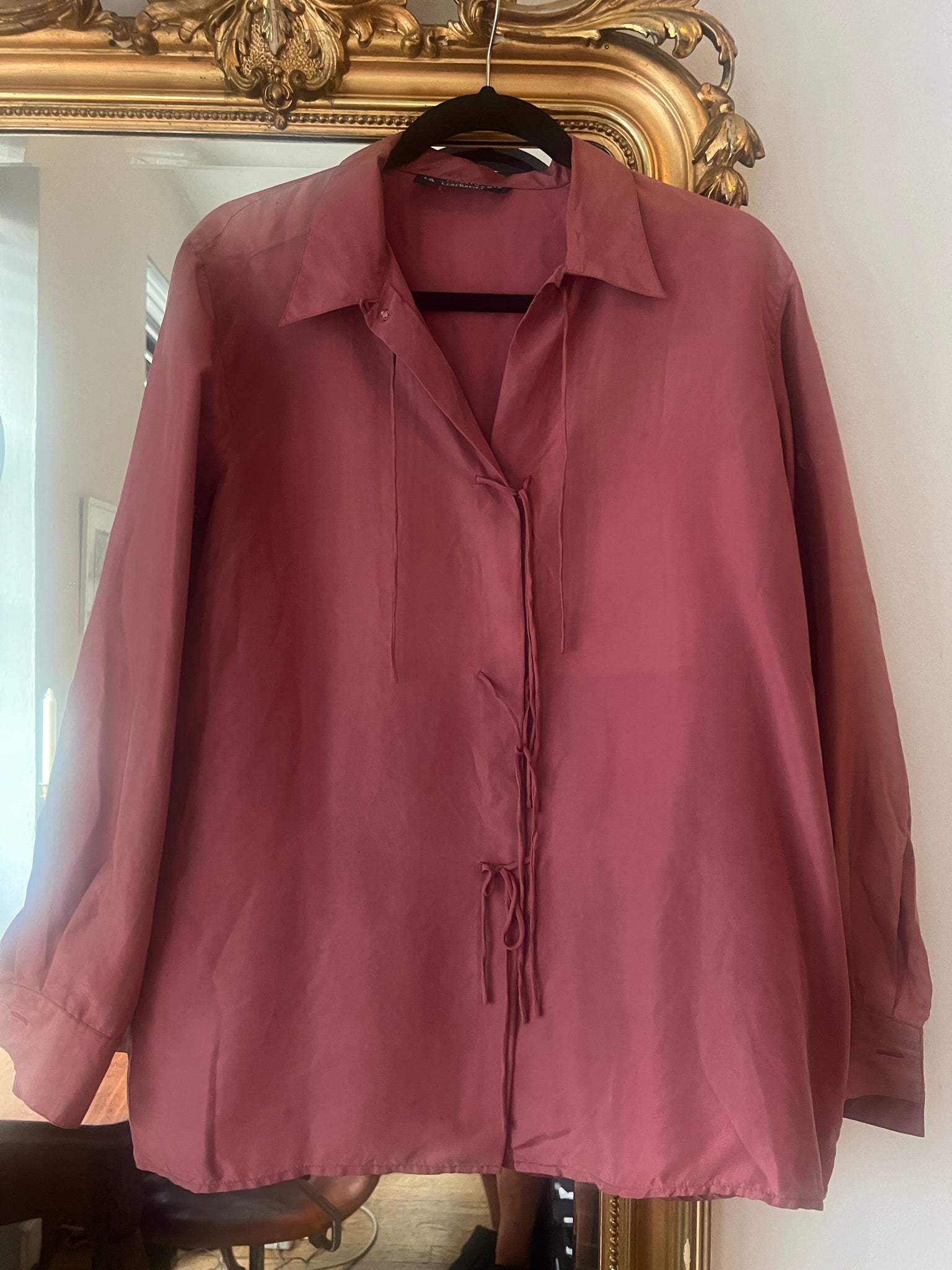 SC♡VS | CACHAREL SILK SHIRT